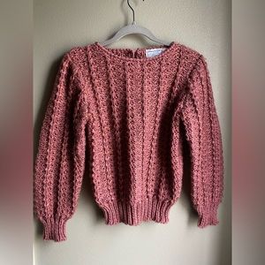 Glamour Knit Women’s Crew Neck Sweater, Pink, Size Small.